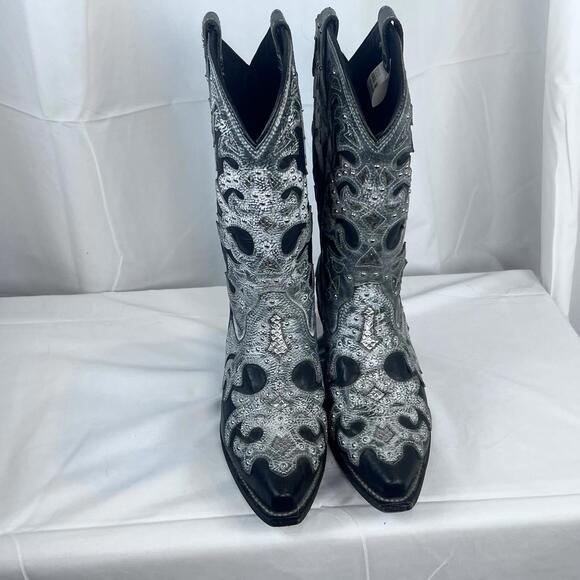 Rockin Country Women’s Leather Studded Cowboy Boots Size 8 Med. Worn Twice! EUC - Picture 2 of 9